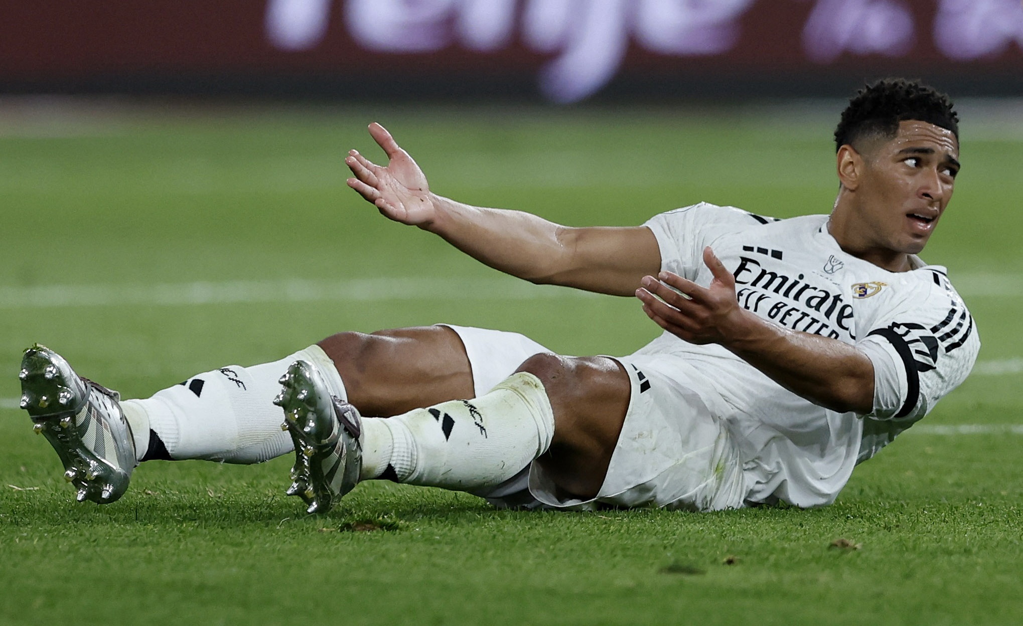 多特蒙德碾压巴西，贝林厄姆刷新纪录的简单介绍