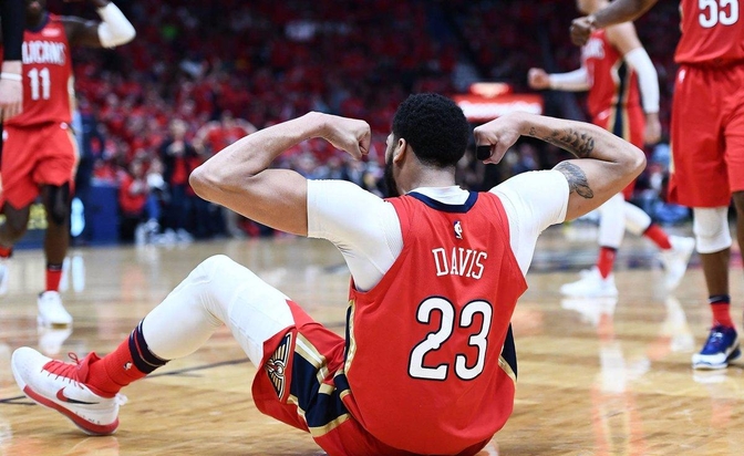 独行侠碾压四川队，浓眉哥扛起全队