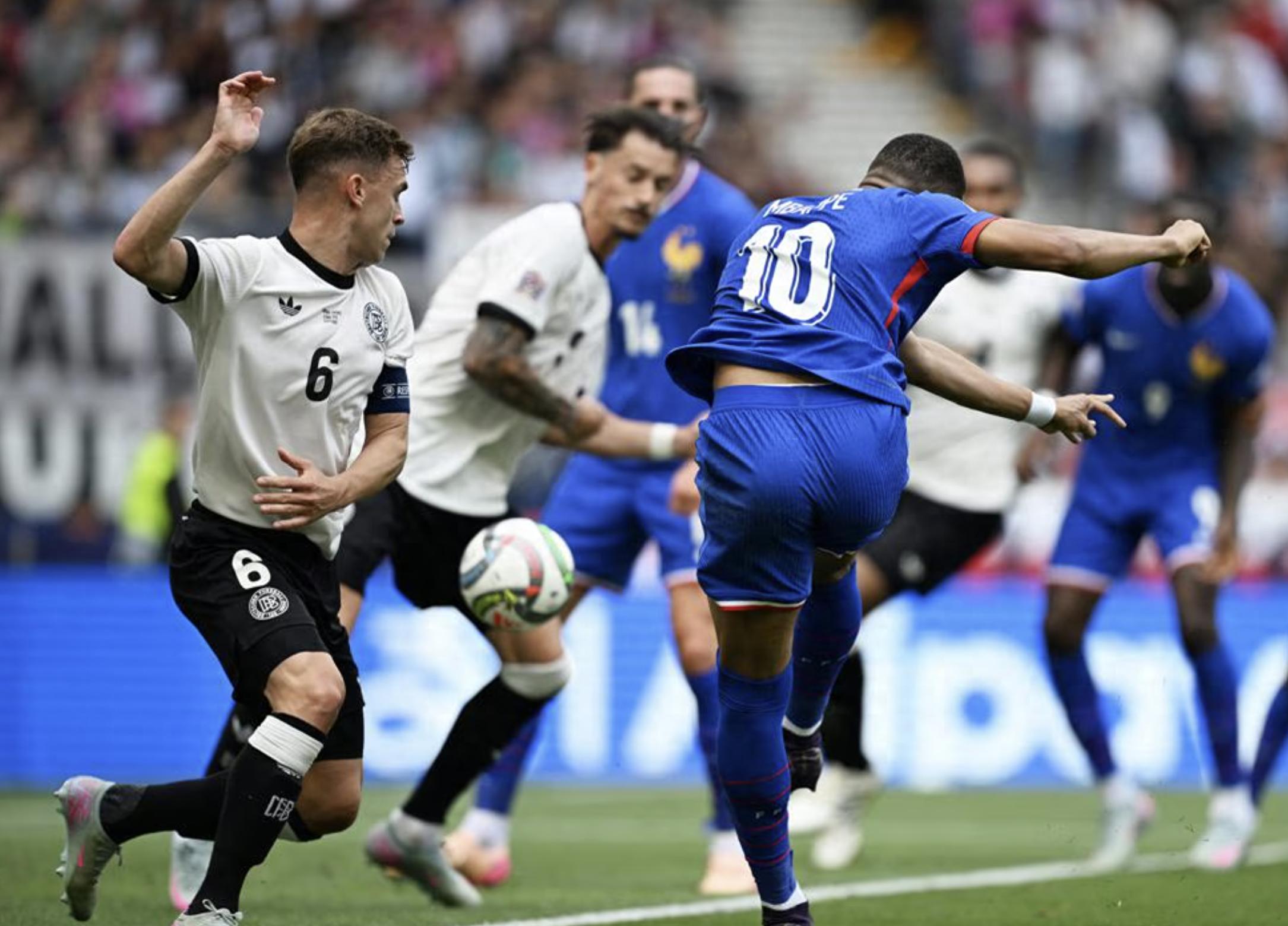 皇马横扫法国,穆勒关键制胜 皇马横扫法国,穆勒关键制胜