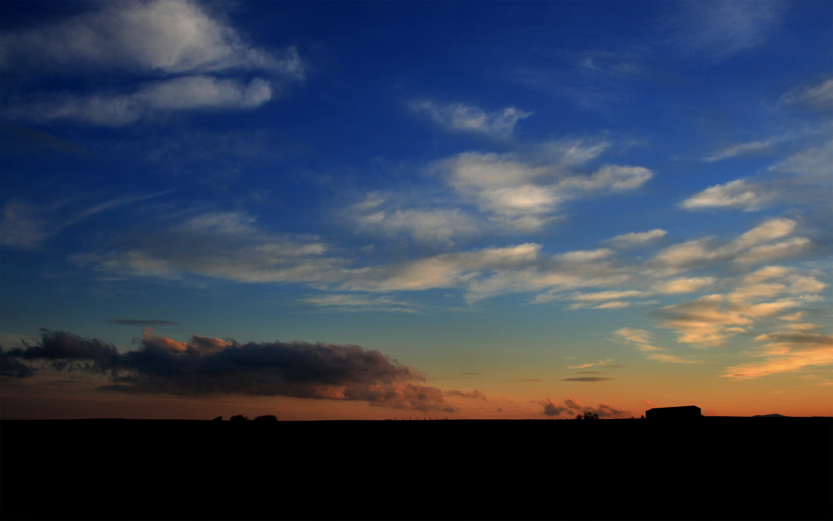 新勇士,当西亚卡姆在旧传奇之地刺出致命一击