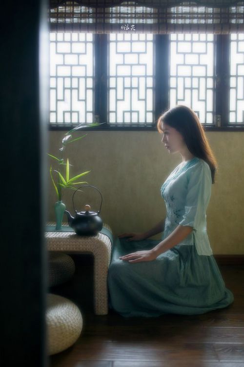 冰与火的对决,武切维奇一记三分浇灭骑士反扑火焰,爵士冷血终结悬念